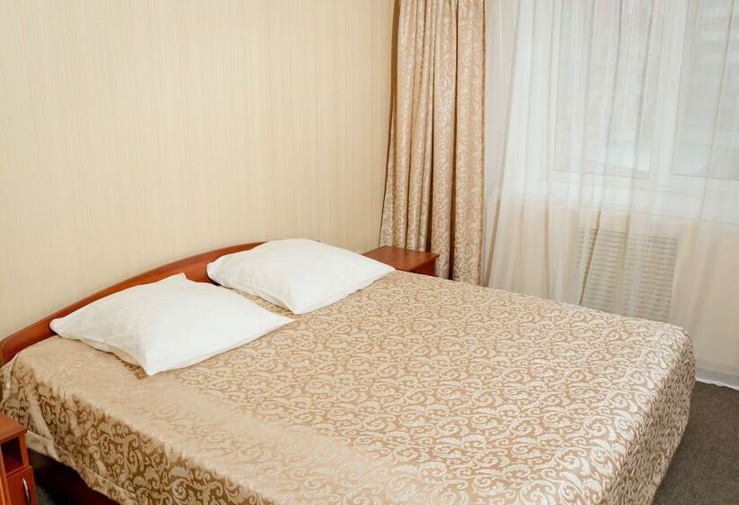 هتل Amaks Centralnaya