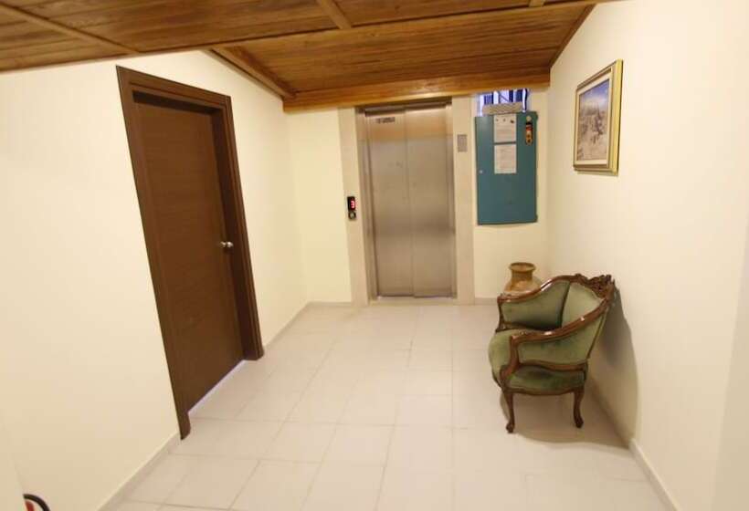 Отель Ave Maria