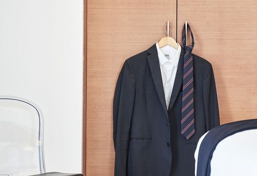 בית מלון כפרי Bellevue On The Beach Suites