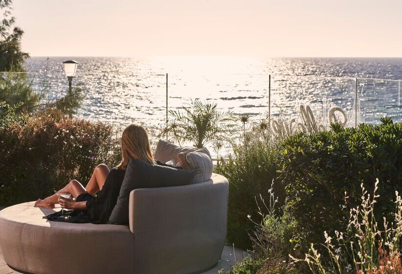 בית מלון כפרי Bellevue On The Beach Suites