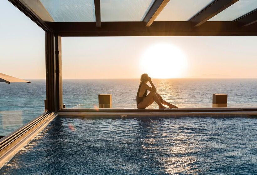 בית מלון כפרי Bellevue On The Beach Suites