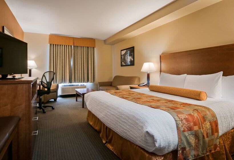 فندق Best Western Plus Service Inn & Suites