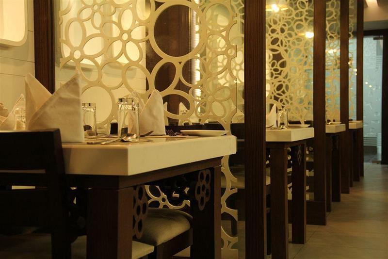 호텔 Bhawna Clarks Inn Agra