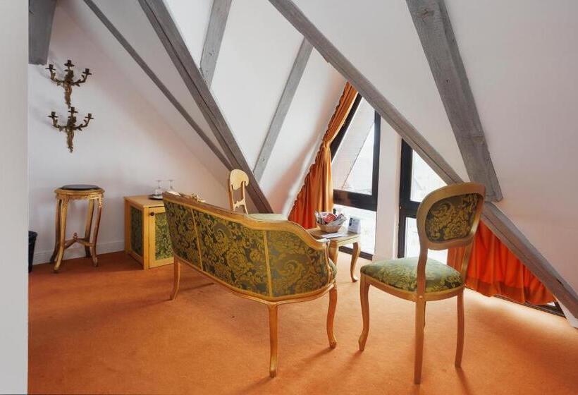 Отель Conacul Archia