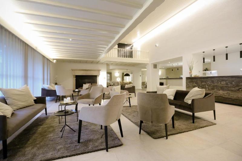 Отель Corsendonk Hooge Heyde