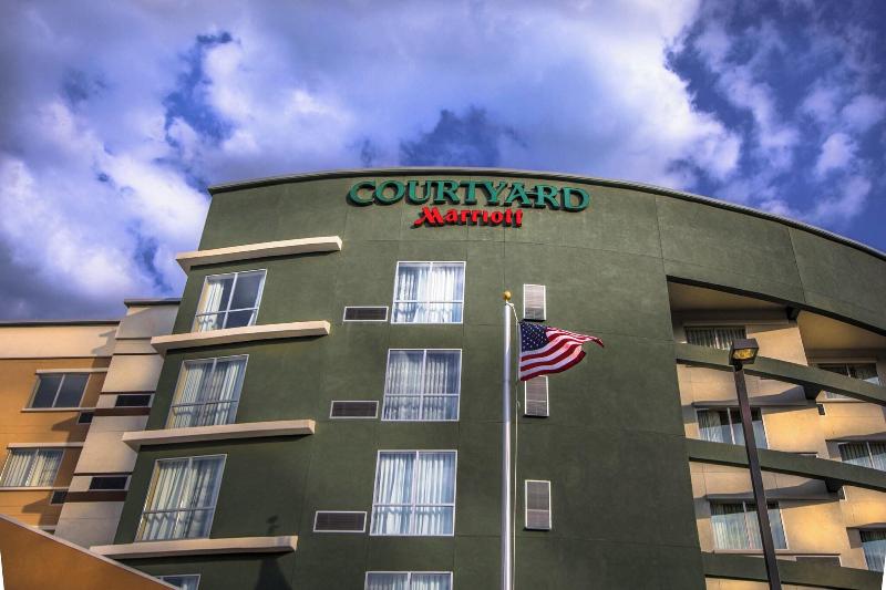 ホテル Courtyard By Marriott Charleston Downtown/civic Center