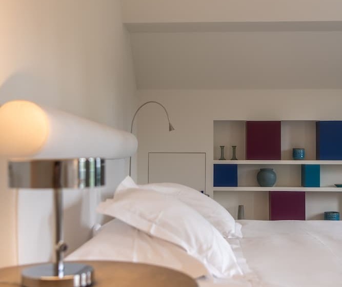 ホテル De Barrier