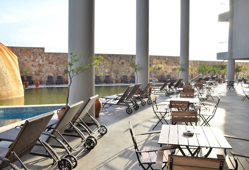 هتل Doğa Thermal Health & Spa