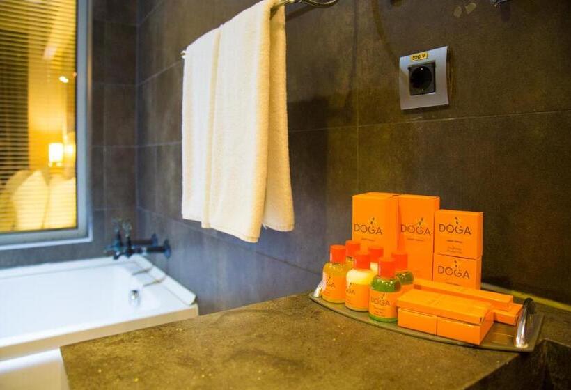 هتل Doğa Thermal Health & Spa