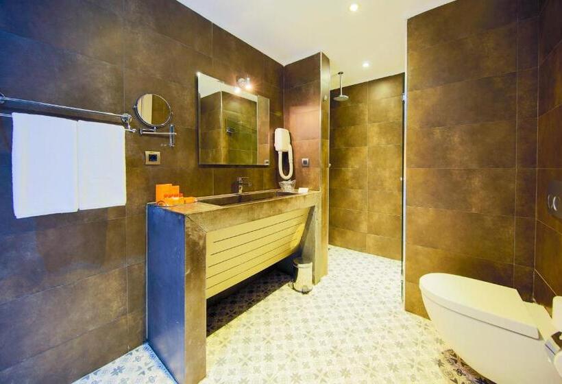 هتل Doğa Thermal Health & Spa