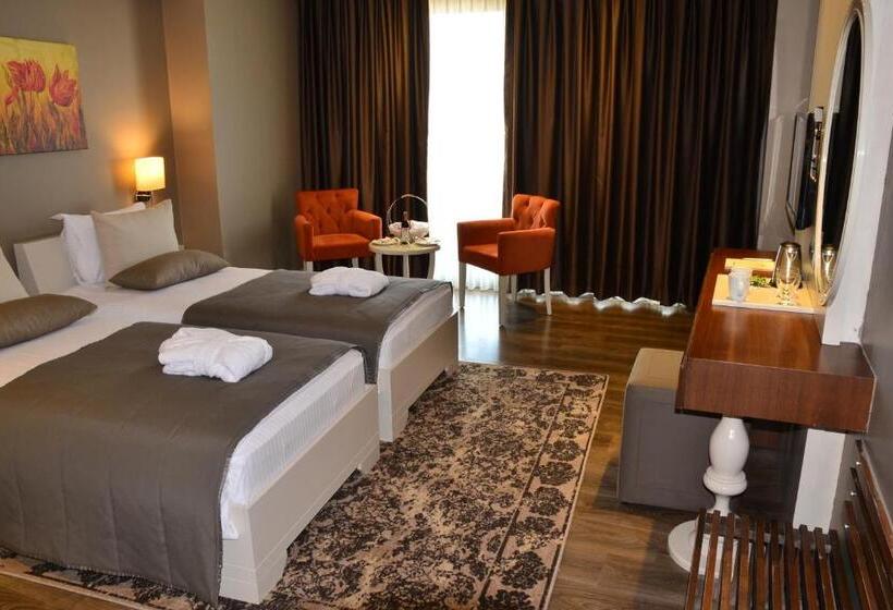 هتل Doğa Thermal Health & Spa