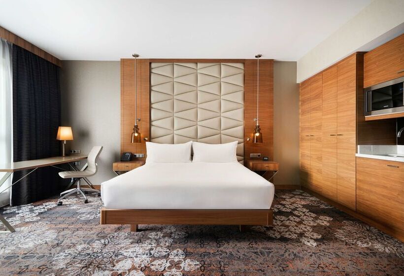 Doubletree By Hilton Krakow Hotel & Convention Center