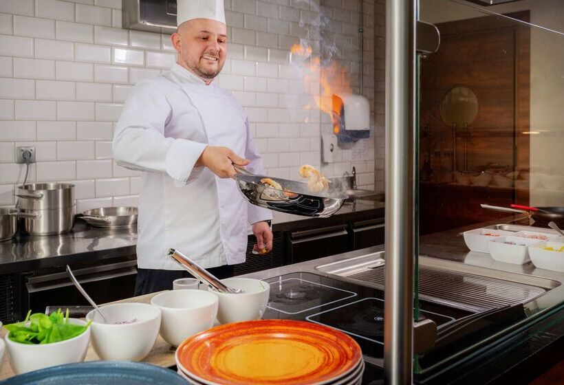 Doubletree By Hilton Krakow Hotel & Convention Center