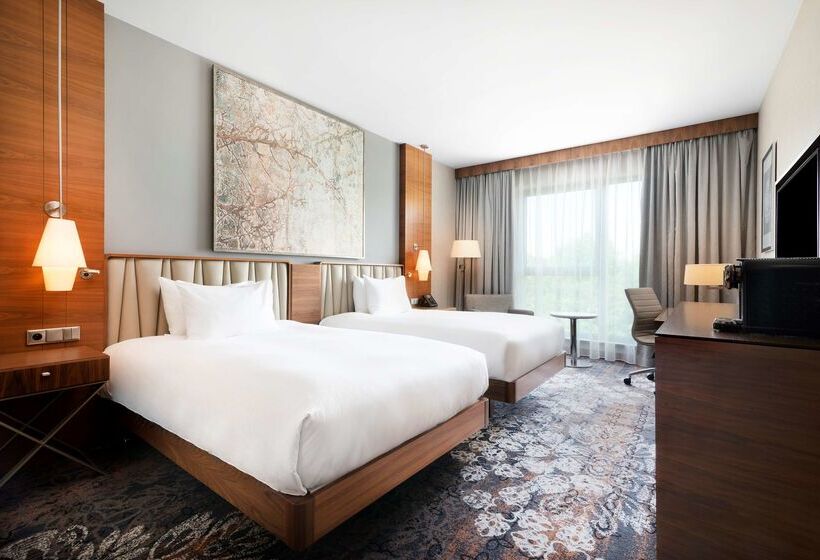 Doubletree By Hilton Krakow Hotel & Convention Center