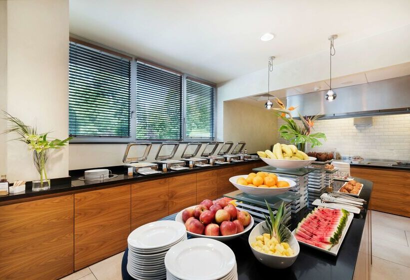 Doubletree By Hilton Krakow Hotel & Convention Center