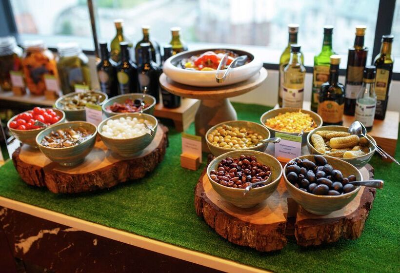 Doubletree By Hilton Hotel Minsk