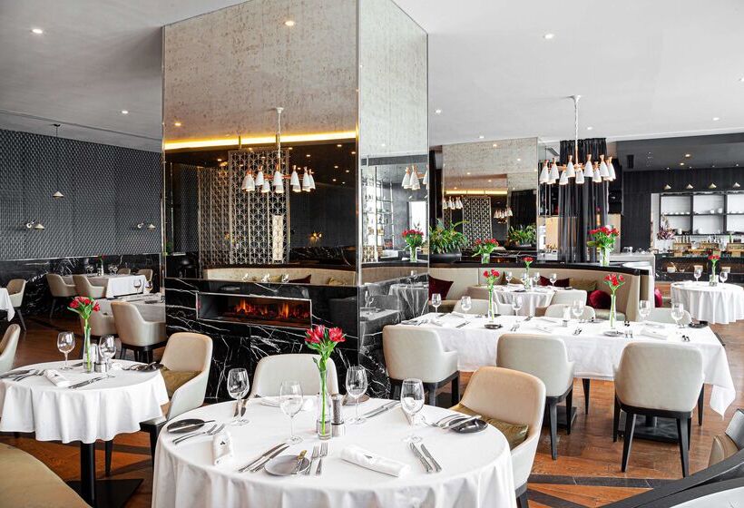 Doubletree By Hilton Hotel Minsk