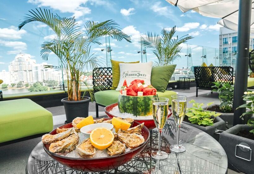 Doubletree By Hilton Hotel Minsk