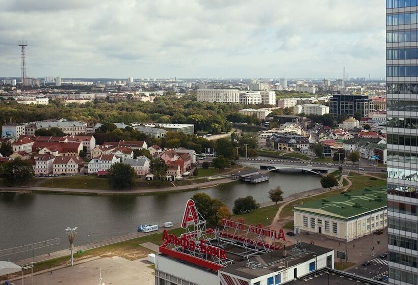 Doubletree By Hilton Hotel Minsk