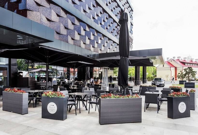 Doubletree By Hilton Hotel Minsk