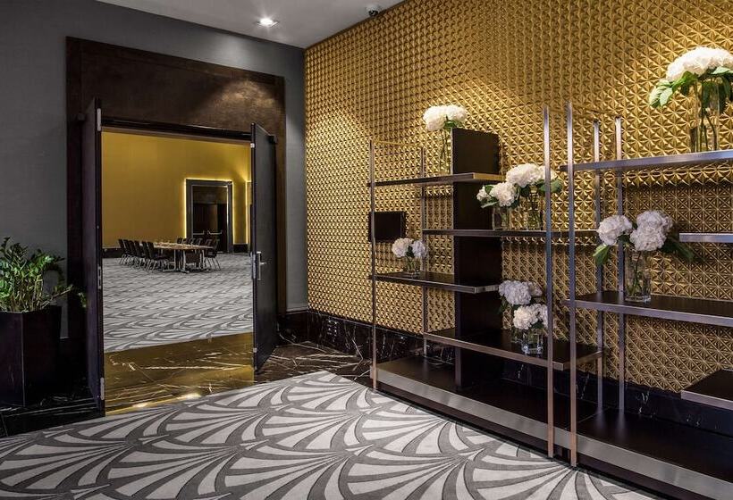 Doubletree By Hilton Hotel Minsk