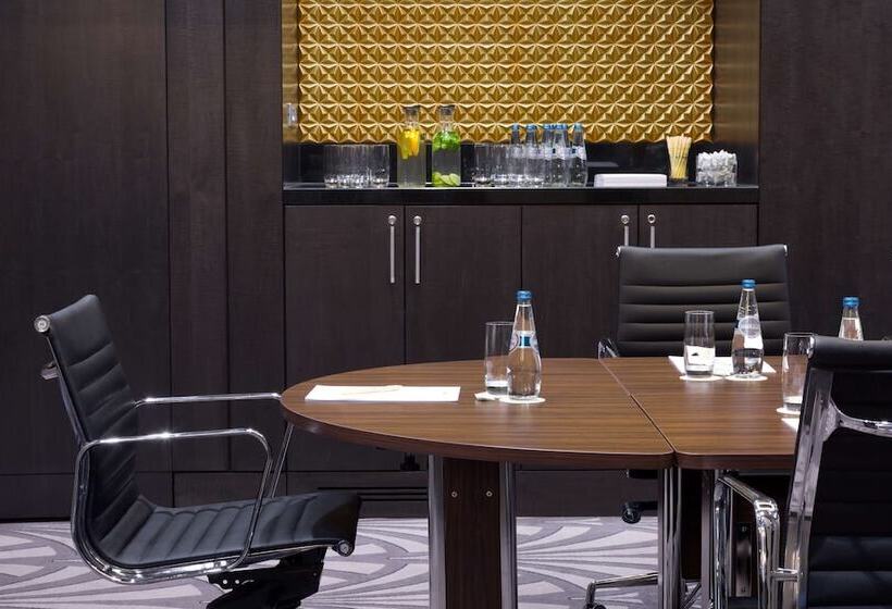 Doubletree By Hilton Hotel Minsk