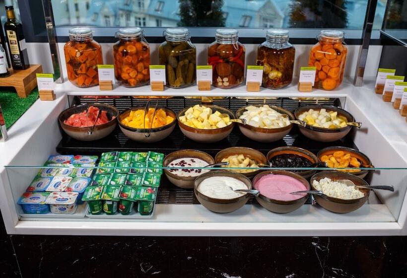 Doubletree By Hilton Hotel Minsk