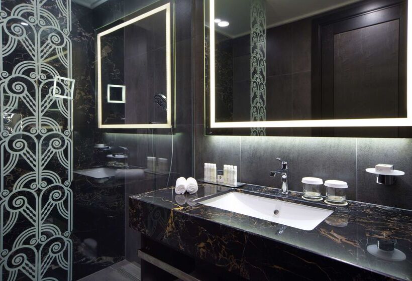 Doubletree By Hilton Hotel Minsk