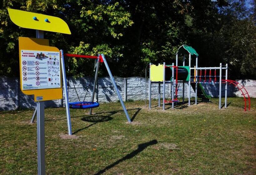 בית מלון כפרי Dworska Elektrownia