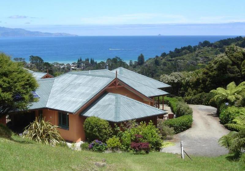 בית מלון כפרי Earthsong Lodge