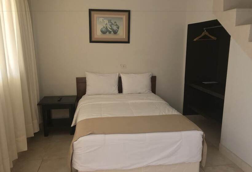 Отель El Angolo Talara