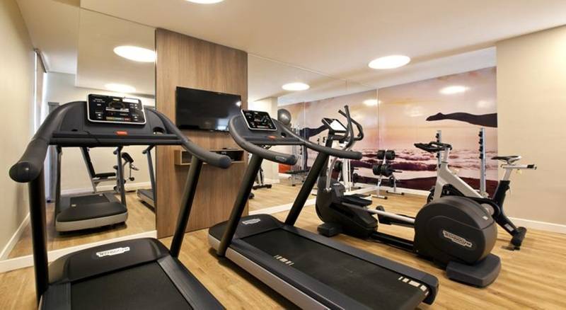 ホテル Esuites Transamérica Lagoa Santa