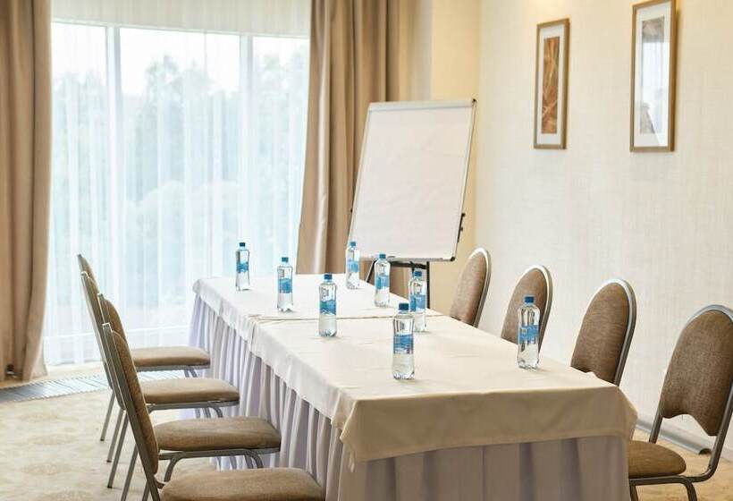 Elements Kirov Hotel 5