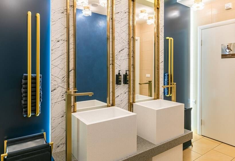 Elements Kirov Hotel 5