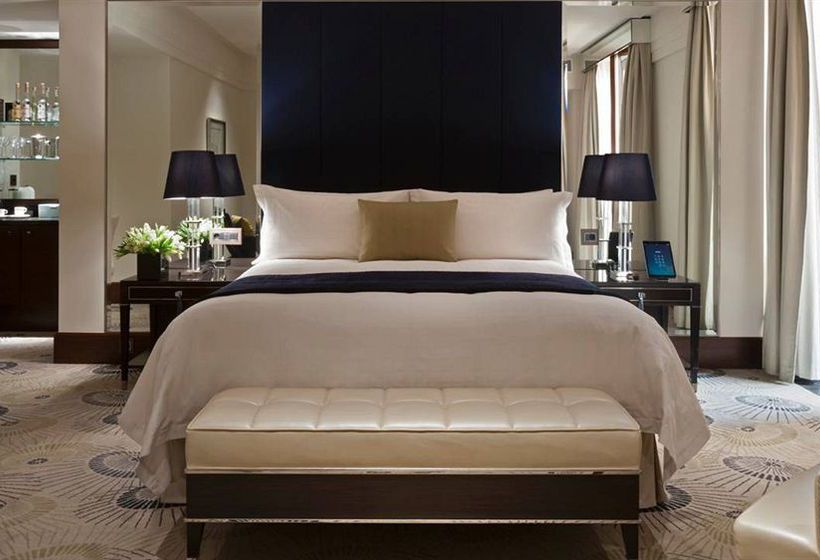 هتل Four Seasons Moscow