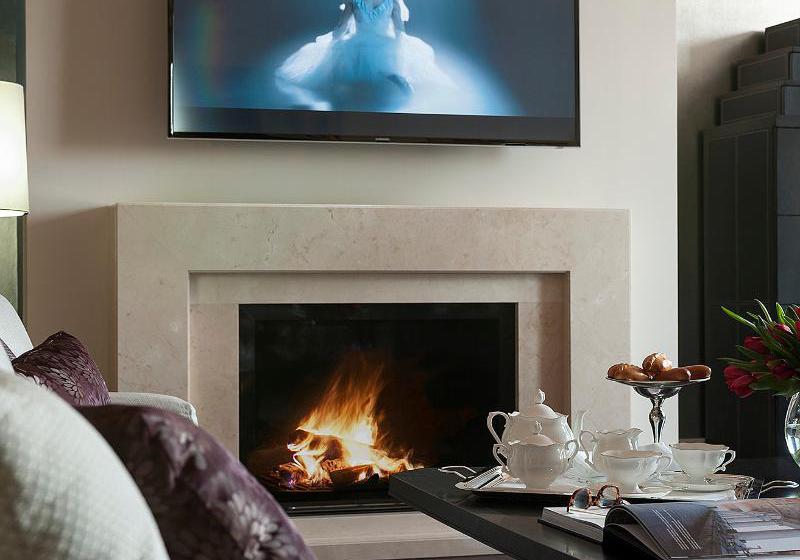 هتل Four Seasons Moscow