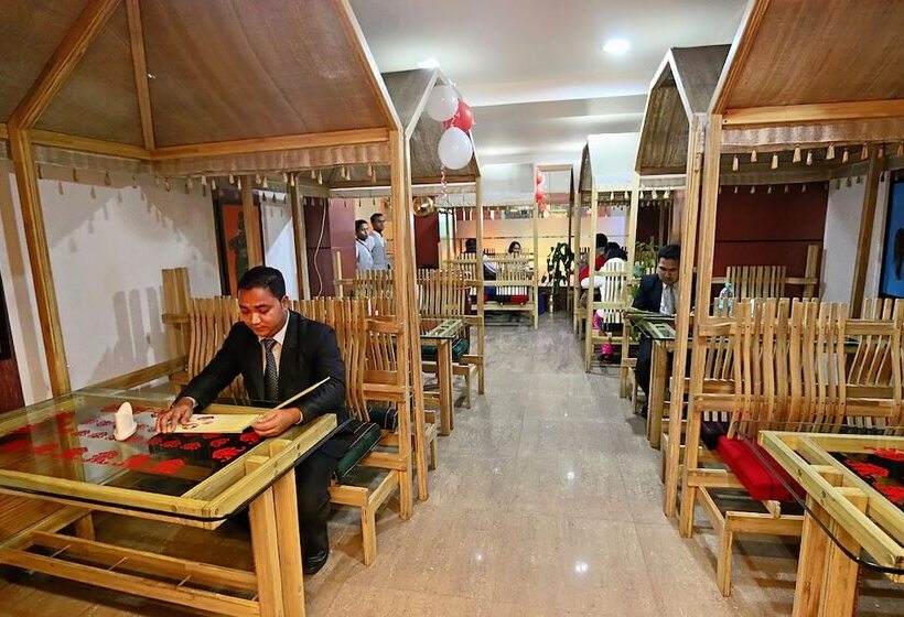 هتل Gateway Grandeur