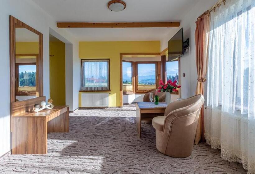 ホテル Goralski Raj