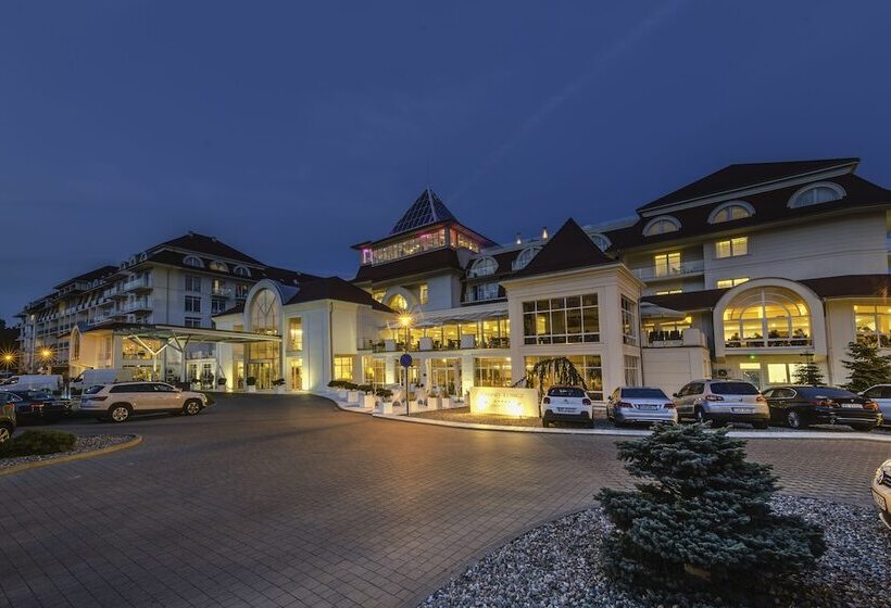 هتل Grand Lubicz Uzdrowisko Ustka