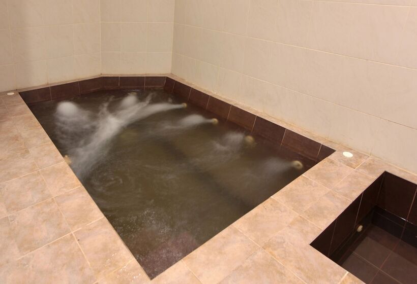 בית מלון כפרי Grand Zuri Dumai