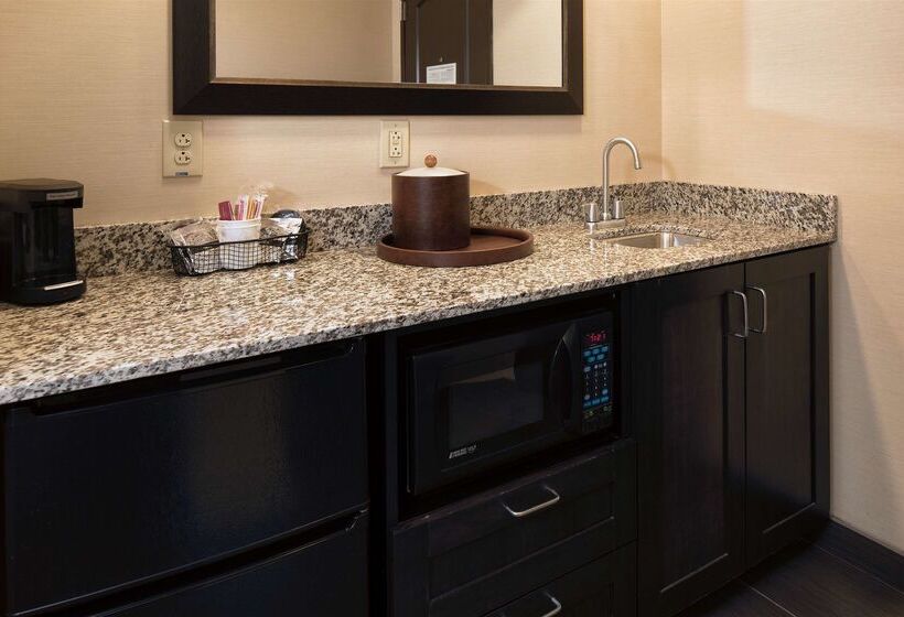 فندق Hampton Inn Lewistonauburn