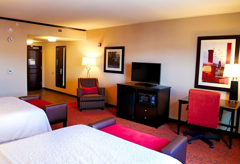 فندق Hampton Inn Lewistonauburn