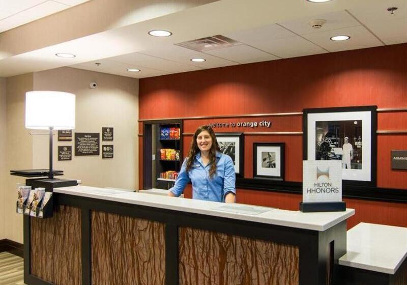 酒店 Hampton Inn Orange City