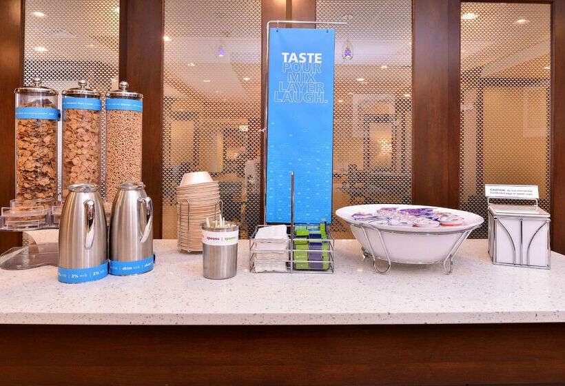 호텔 Hampton Inn Rome