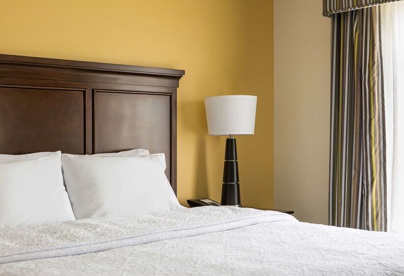 فندق Hampton Inn & Suites Philadelphia Montgomeryville