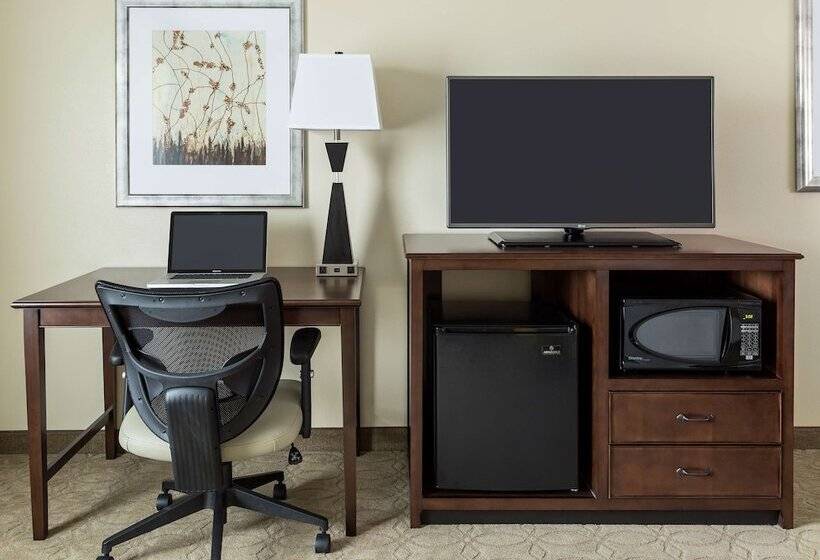 فندق Hampton Inn & Suites Philadelphia Montgomeryville