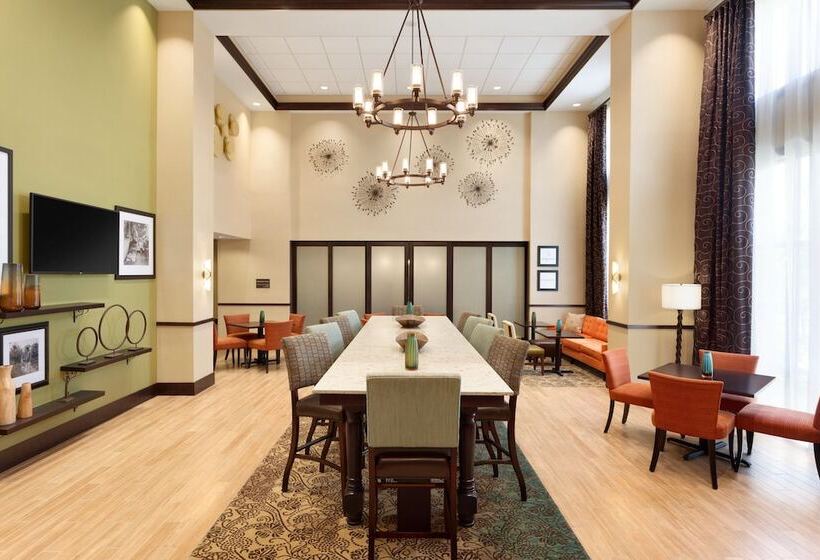 فندق Hampton Inn & Suites Philadelphia Montgomeryville
