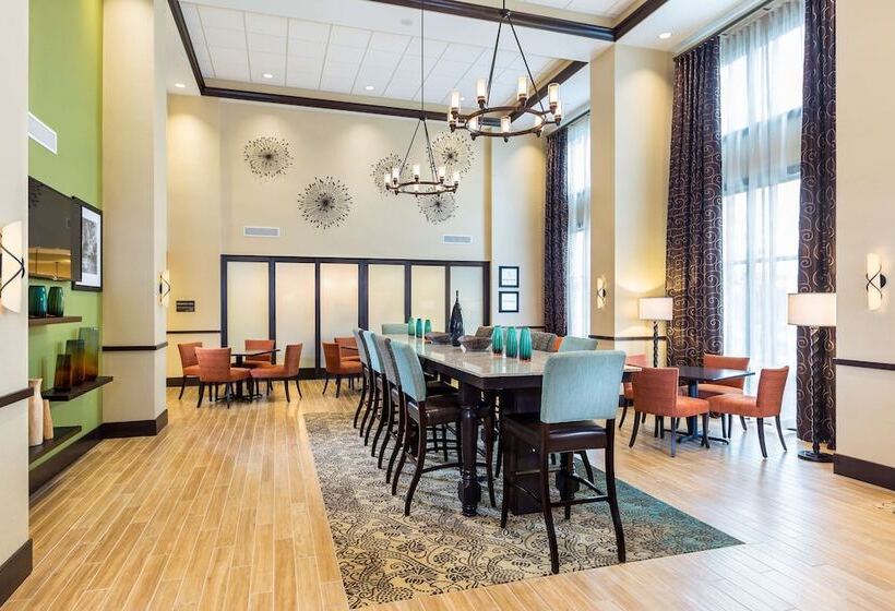 فندق Hampton Inn & Suites Philadelphia Montgomeryville