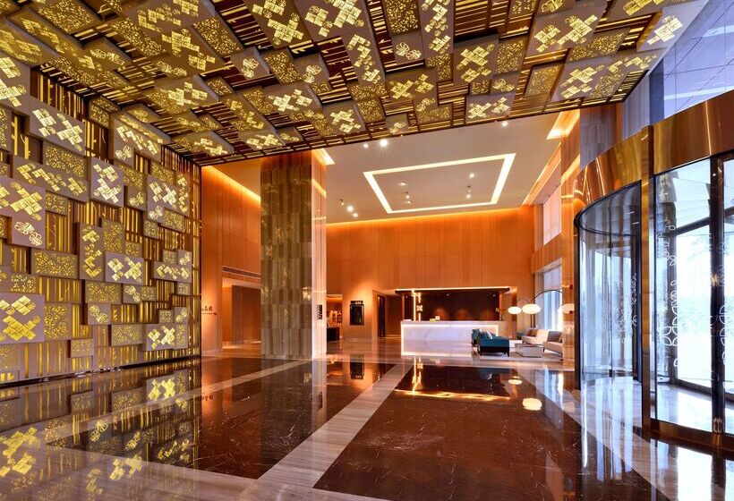 هتل Hilton Garden Inn Chengdu Huayang