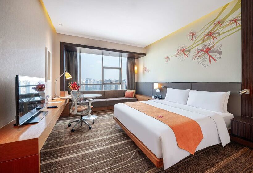 هتل Hilton Garden Inn Chengdu Huayang